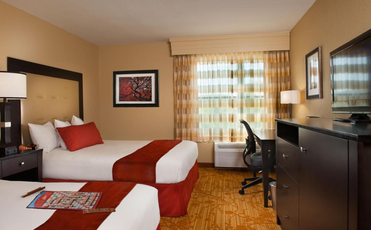 Branson Hillside Hotel מראה חיצוני תמונה