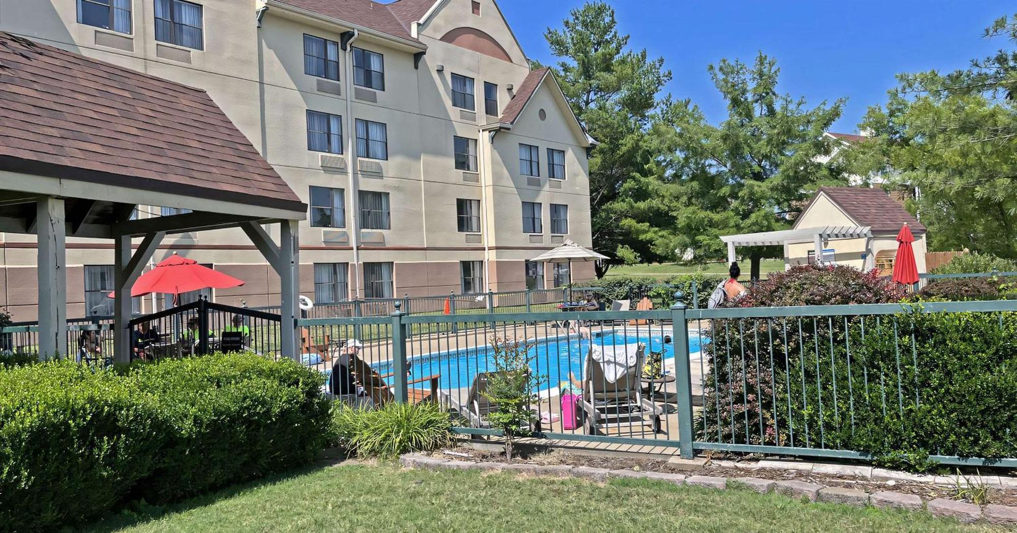 Branson Hillside Hotel מראה חיצוני תמונה